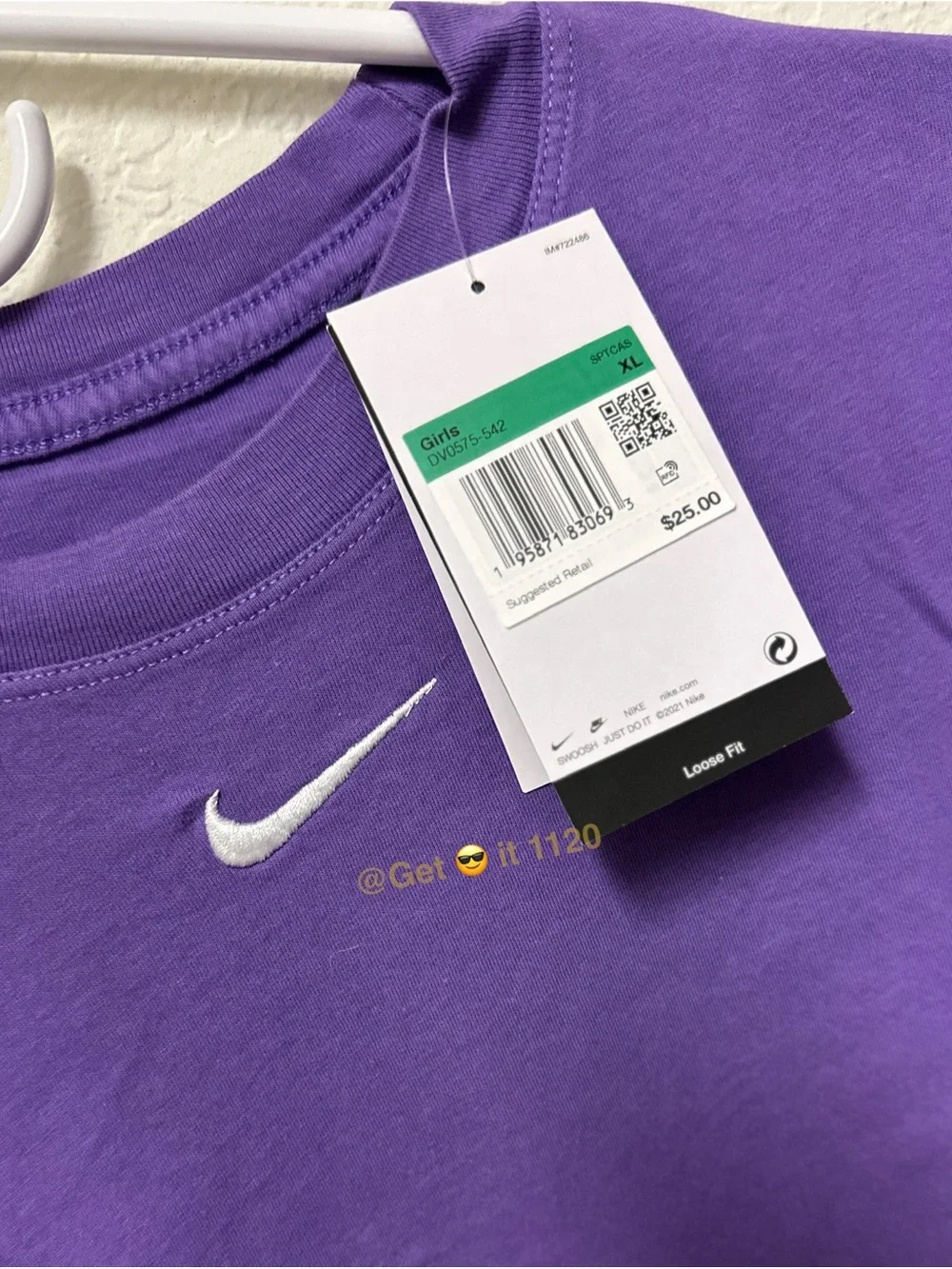 Nike Sportswear Big Kids' (Girls') Long-Sleeve T-Shirt DV0575-542 Purple Size XL
